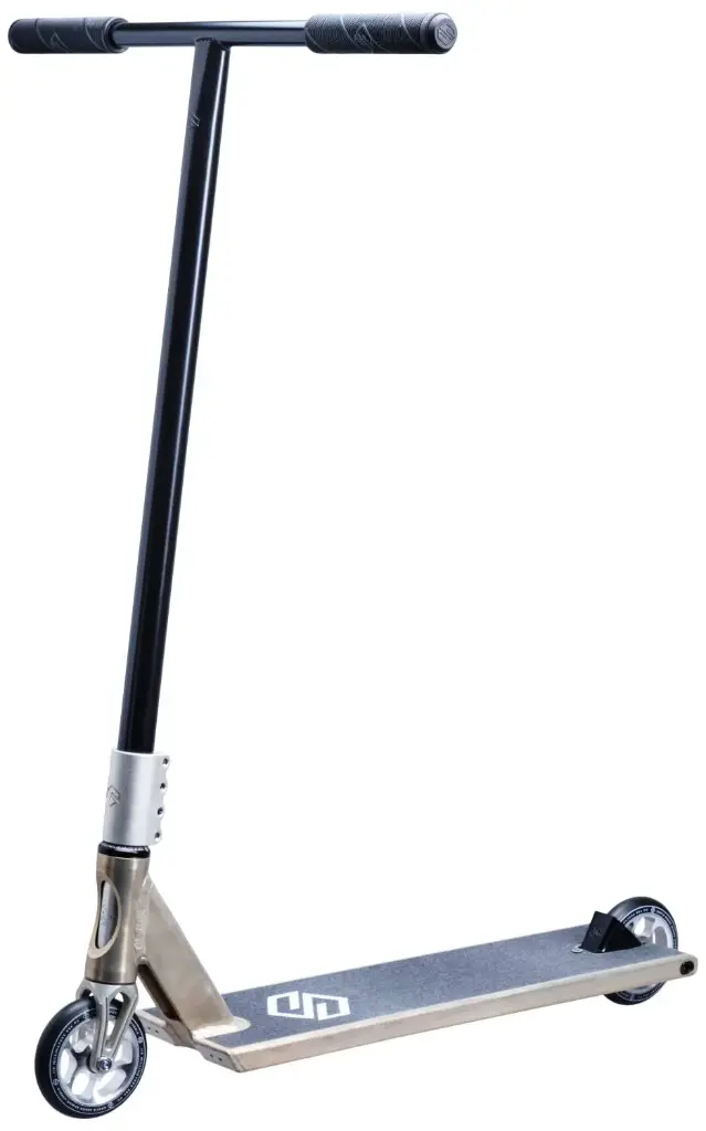 Striker Complete Gravis S coul raw